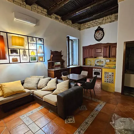 Bed & Breakfast The Spanish Palace, Suites, Rooms, & Terraces Naples