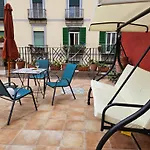 Panzió The Spanish Palace, Suites, Rooms, & Terraces