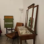 Panzió The Spanish Palace, Suites, Rooms, & Terraces 4*