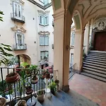 The Spanish Palace, Suites, Rooms, & Terraces 4* Nápoly