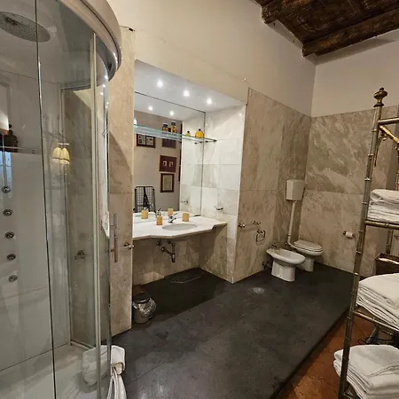 The Spanish Palace, Suites, Rooms, & Terraces Отель типа 