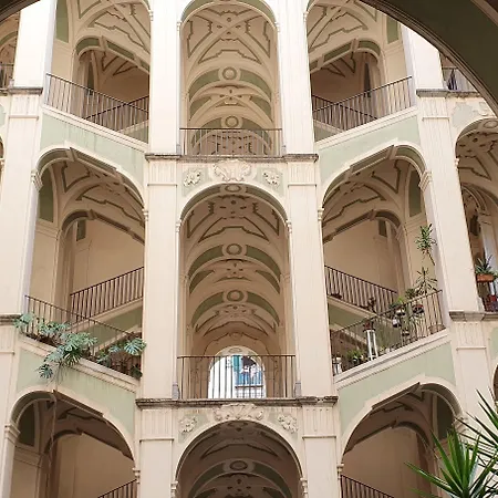 Bed & Breakfast The Spanish Palace, Suites, Rooms, & Terraces
