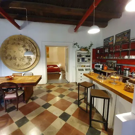 Bed & Breakfast The Spanish Palace, Suites, Rooms, & Terraces Neapel