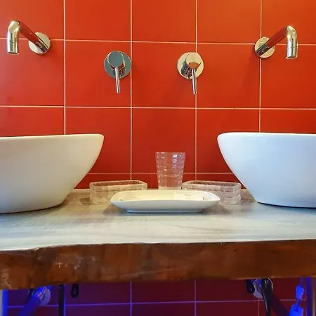 Bed & Breakfast The Spanish Palace, Suites, Rooms, & Terraces 4*